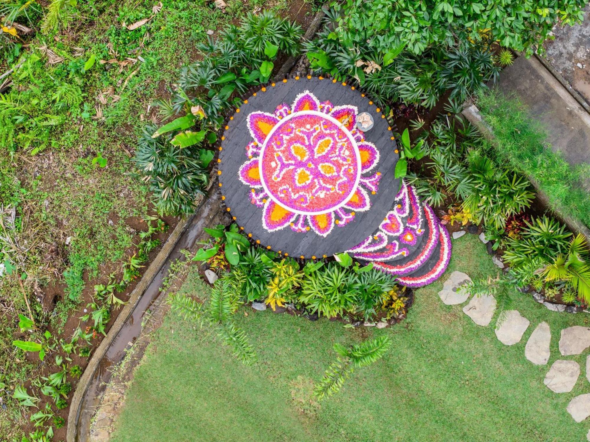 Magic Hills Bali - Magical Eco-Luxury Lodge Selat Eksteriør billede